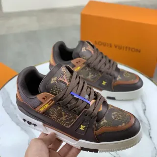 Louis Vuitton LV Trainer Marrón Beige Monogram Lona Suela En Capas Sneakers Lifestyle