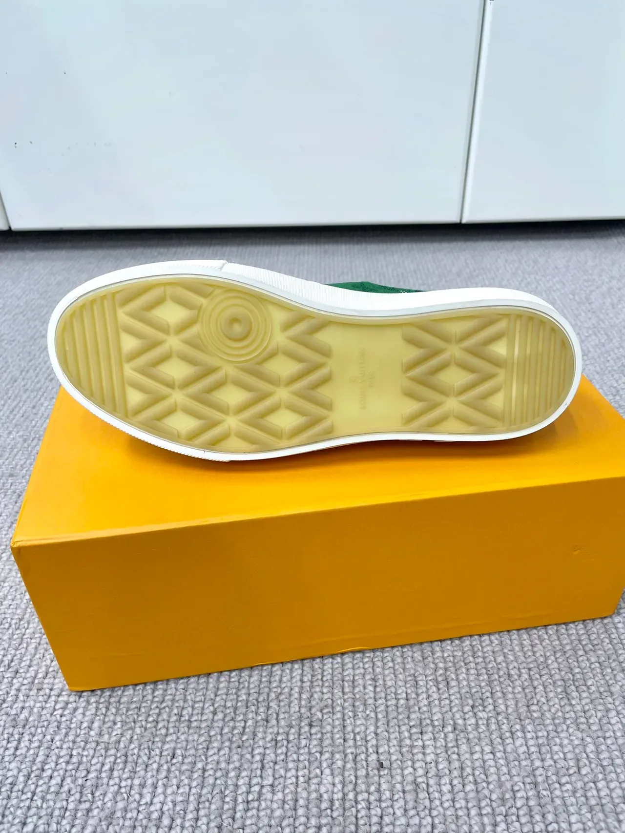 Louis Vuitton LV Trainer Vert Blanc Monogram Canvas Slip-On Lifestyle Sneakers 2