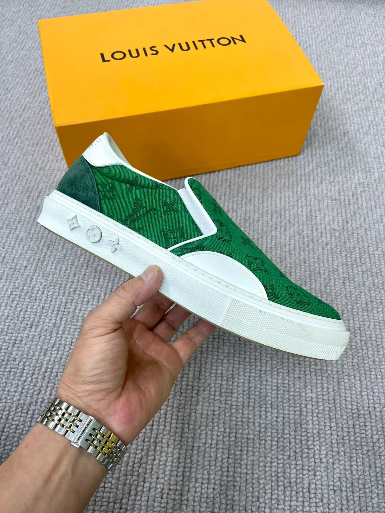 Louis Vuitton LV Trainer Vert Blanc Monogram Canvas Slip-On Lifestyle Sneakers 4