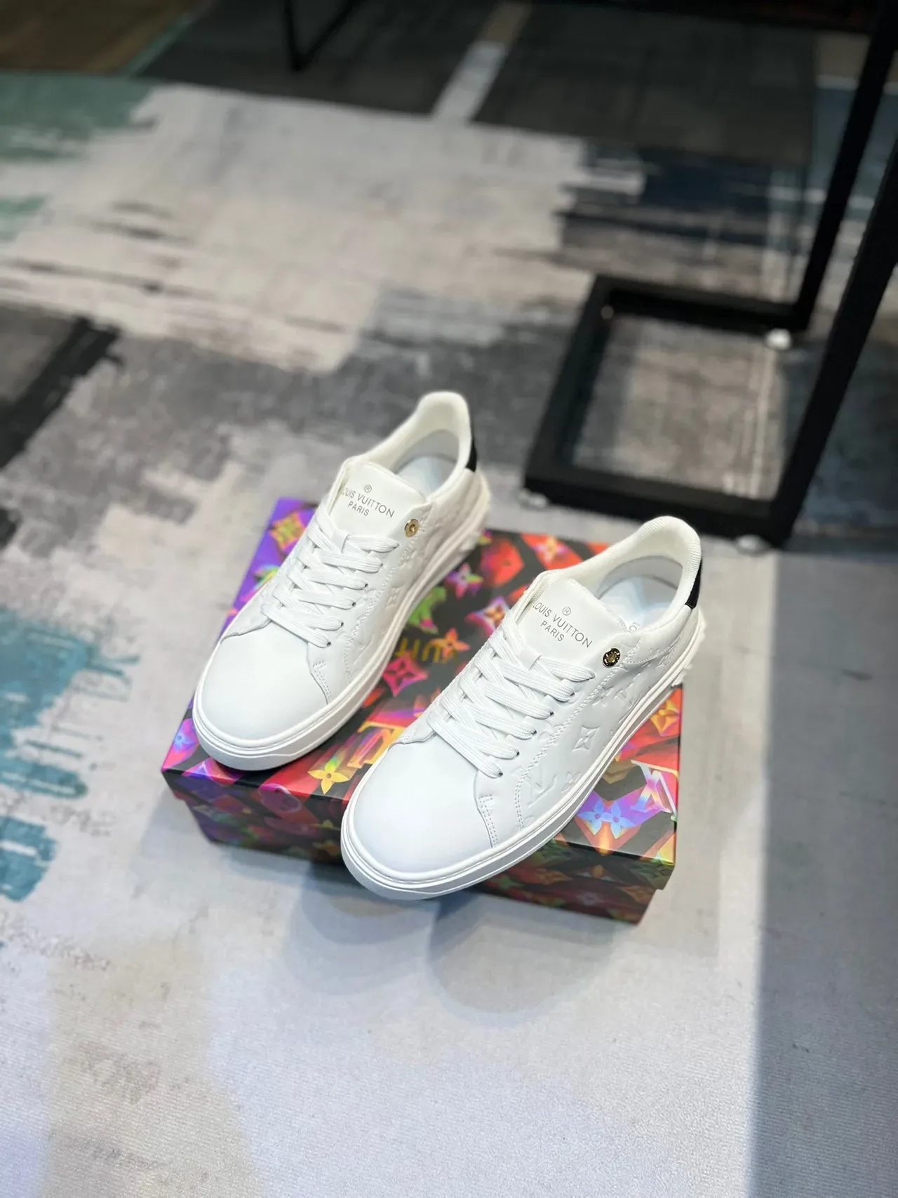 Louis Vuitton LV Trainer Chaussures Lifestyle Blanc Noir Monogramme Embossé Low-Top 5