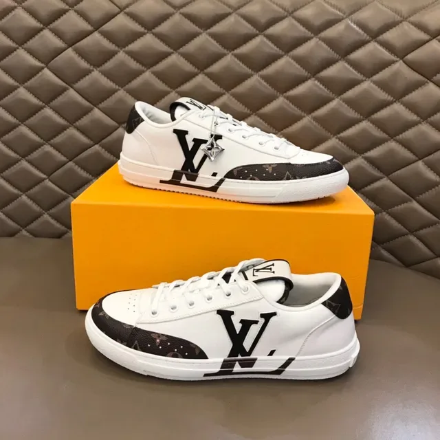 Louis Vuitton LV Trainer branco preto Low-Top Monogram Canvas Accents Lifestyle Sneakers 7