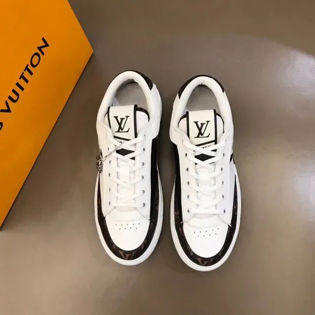 Louis Vuitton LV Trainer branco preto Low-Top Monogram Canvas Accents Lifestyle Sneakers 8