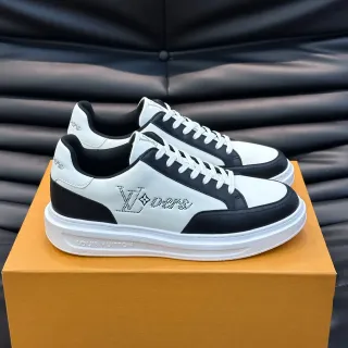 Louis Vuitton LV Trainer Zapatillas Lifestyle Blancas y Negras de Dos Tonos de Cuero Perforado Monograma