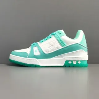 Louis Vuitton LV Trainer Branco e Verde Estruturado Camada Superior Esculpida Solado Intermediário Tênis Lifestyle