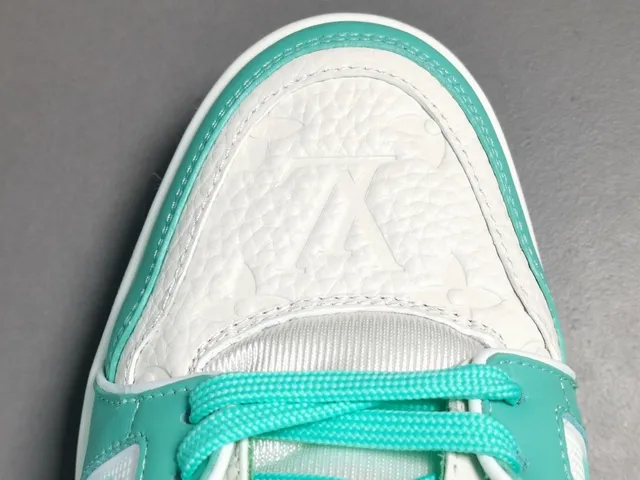 Louis Vuitton LV Trainer White Green Structured Layered Upper Sculpted Midsole Lifestyle Sneakers 9