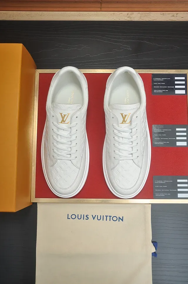 Louis Vuitton LV Trainer White Monogram-Embossed Leather Low-Top Lifestyle Sneakers 5