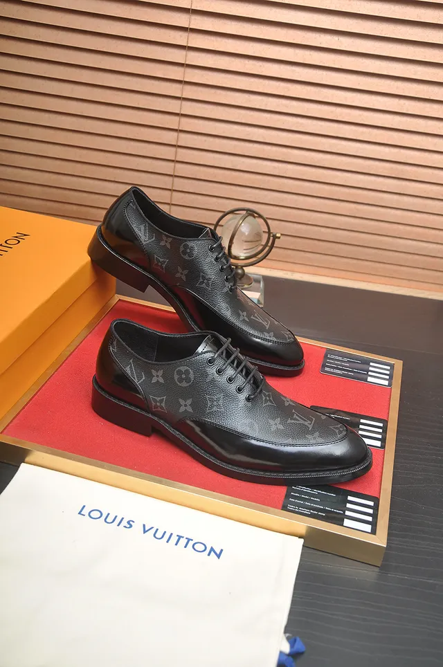 Louis Vuitton Monogram Cap-Toe Oxford Shoes 4