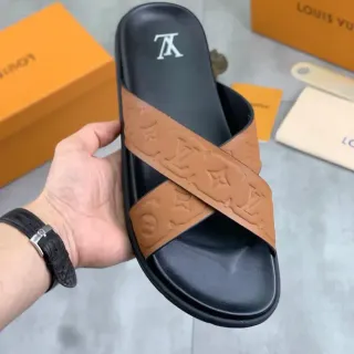 Louis Vuitton Monogram Sandalias de Tiras Cruzadas Negro y Tan