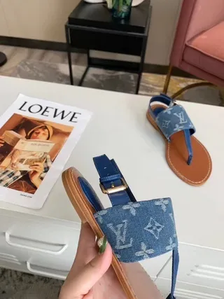 Louis Vuitton मोनोग्राम डेनिम थॉन्ग सैंडल कज़ुअल सैंडल्स 4