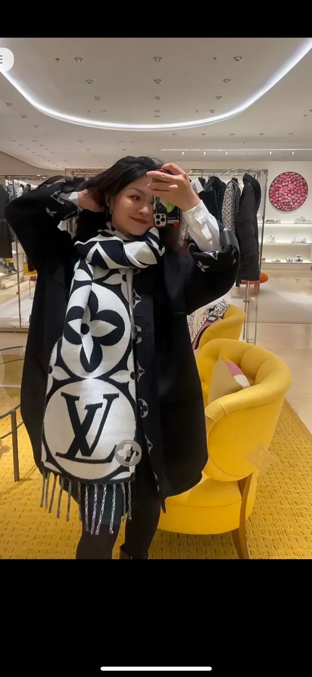 Louis Vuitton Monogram Eclipse Print Black and White Cashmere Scarf 4