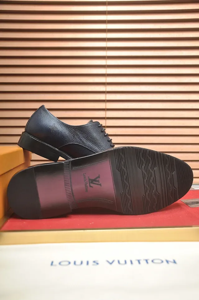 Louis Vuitton Monogram-Embossed Navy Blue Oxford Shoes 3