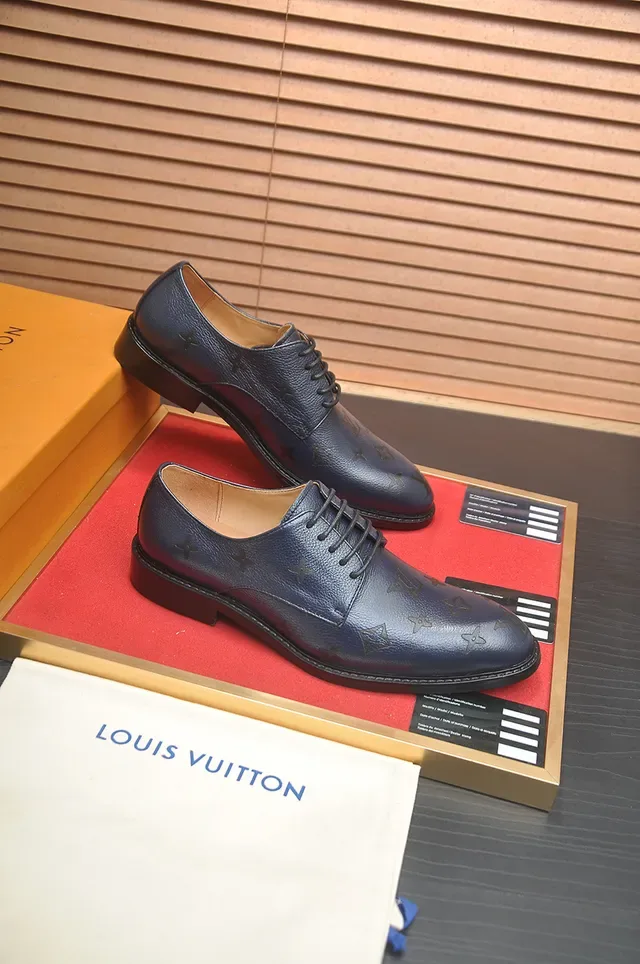 Louis Vuitton Monogram-Embossed Navy Blue Oxford Shoes 4