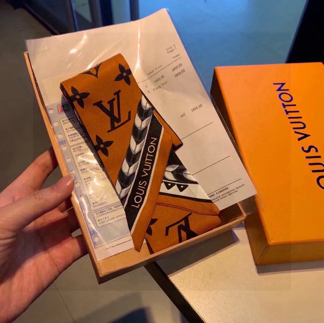 Louis Vuitton Monogram Orange Silk Scarf 4