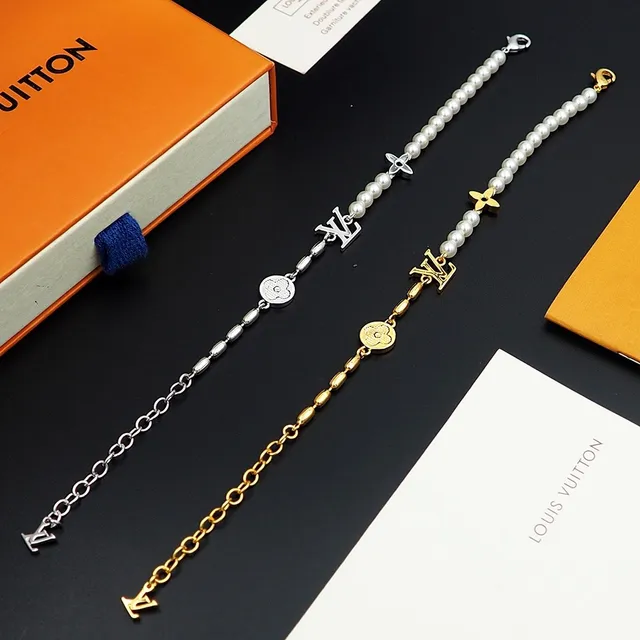 Louis Vuitton Monogram Pearl and Flower Charm Bracelet 5
