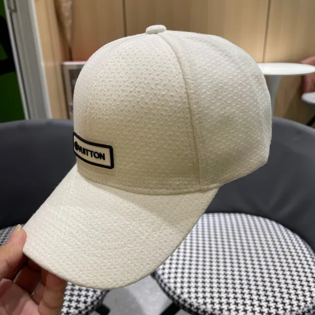 Louis Vuitton Off-White Gorra de béisbol texturizada 2
