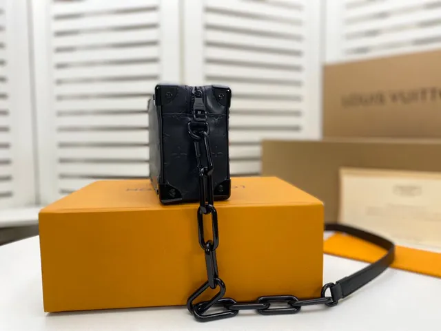 Louis Vuitton Petite Malle কালো নারাঙ্গা বাক্স সিলুয়েট মোনোগ্রামড চামড়ার চেইন ব্যাগ 8