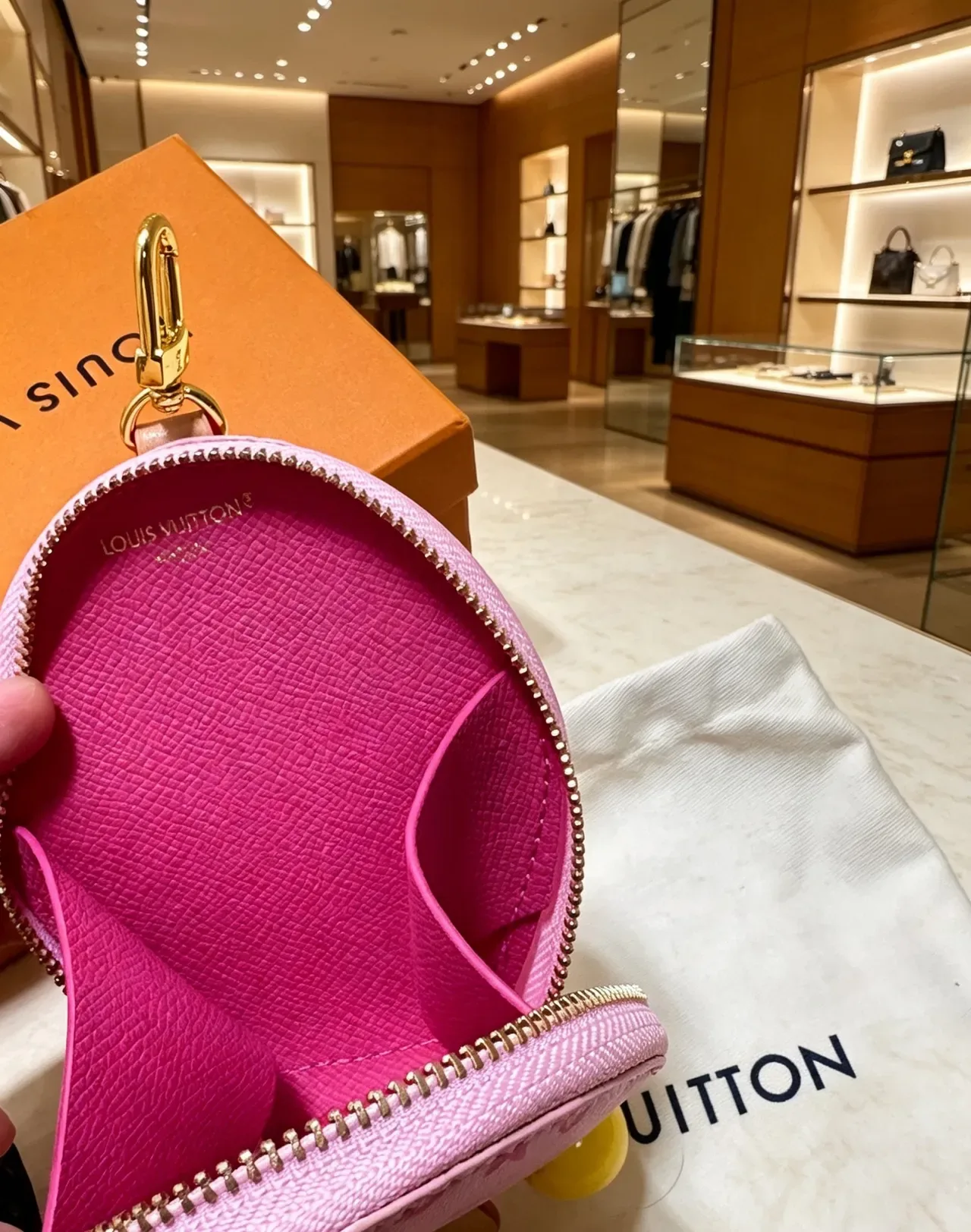 Louis Vuitton Ping Pong Monogram Pink Coin Purse 3