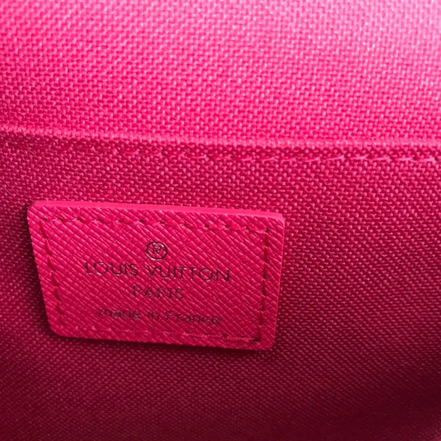Louis Vuitton Pochette Accessoires Black Pink স্ট্রাকচার্ড ফ্ল্যাপ Epi লেদার টেক্সচার Envelope Clutch 2