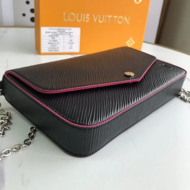 Louis Vuitton Pochette Accessoires Black Pink স্ট্রাকচার্ড ফ্ল্যাপ Epi লেদার টেক্সচার Envelope Clutch 6
