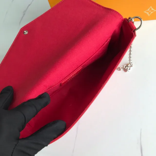 Louis Vuitton Pochette Accessoires Black Pink স্ট্রাকচার্ড ফ্ল্যাপ Epi লেদার টেক্সচার Envelope Clutch 12