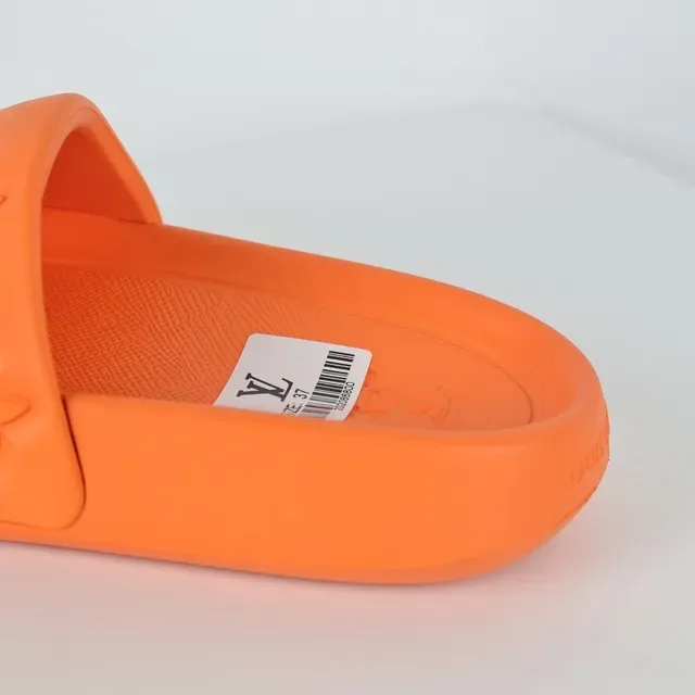 Louis Vuitton Slide नारंगी मोल्डेड रबर चप्पल 4