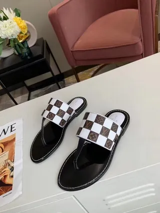 Louis Vuitton Slipper Black White Checkerboard Monogram Strap Flat Thong Sole Slippers 7