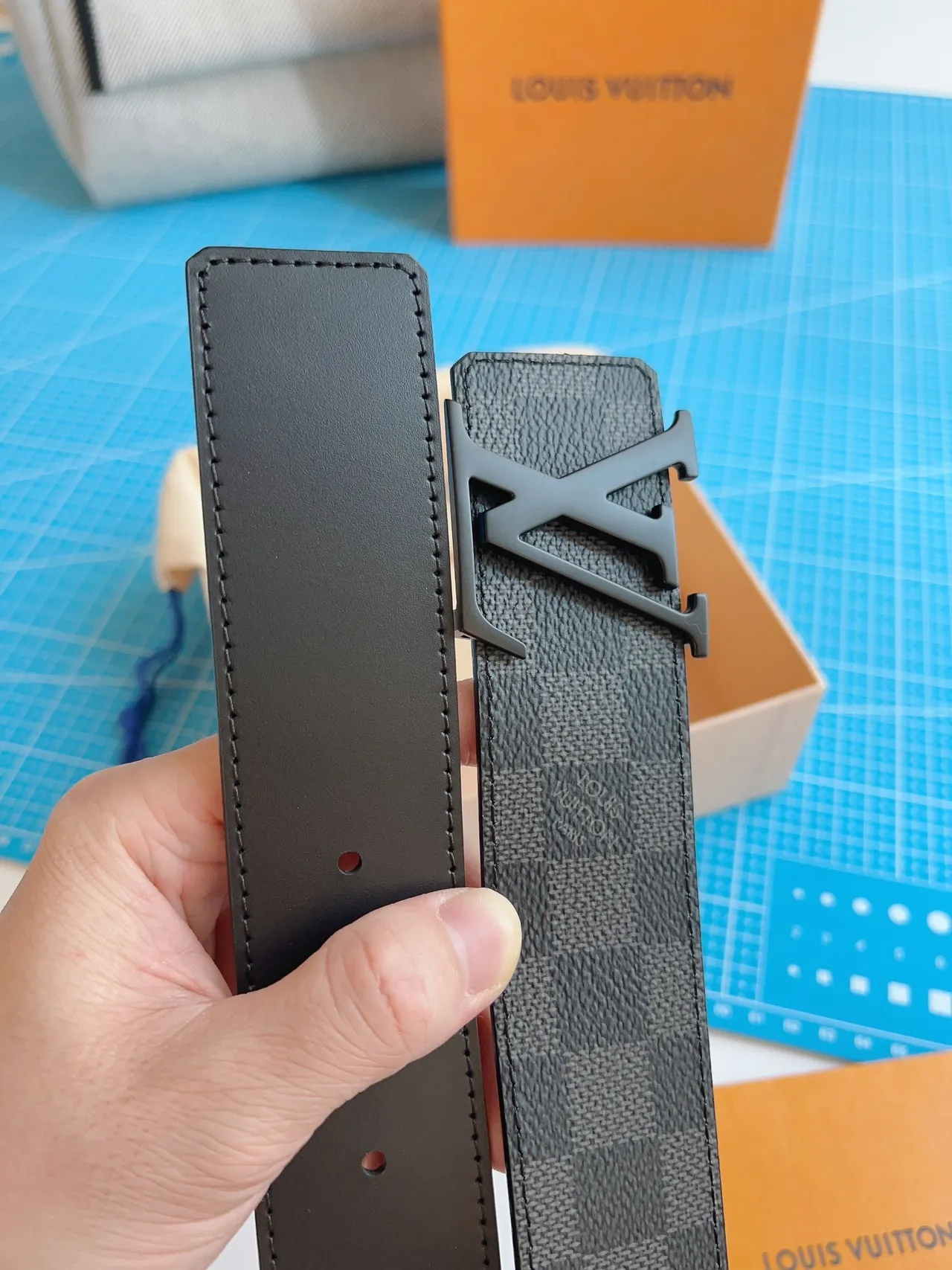 Louis Vuitton Turn-Lock Belt Gray Black Damier Graphite Canvas Reversible Leather Belt 9