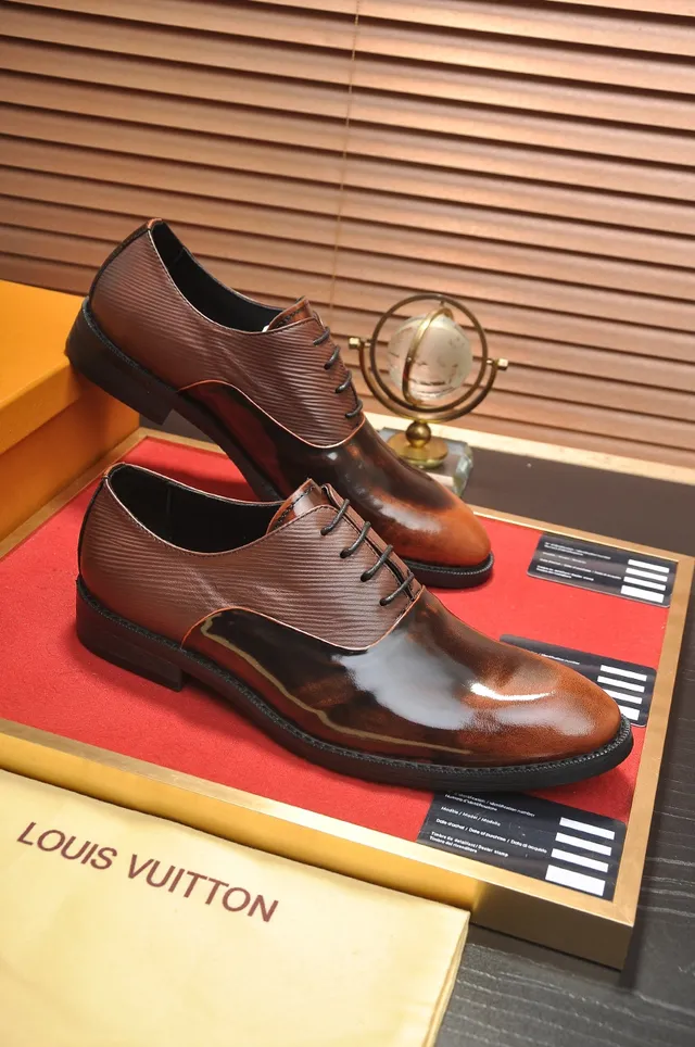 Louis Vuitton Zapatos Oxford Marrón de Dos Tonos Brillantes 4