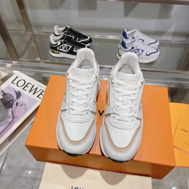 Louis Vuitton White Beige Leather Upper Contrast Panels Lifestyle Sneakers 3