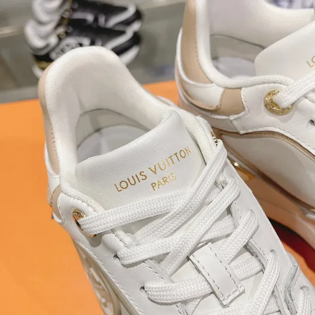 Louis Vuitton White Beige Leather Upper Contrast Panels Lifestyle Sneakers 9