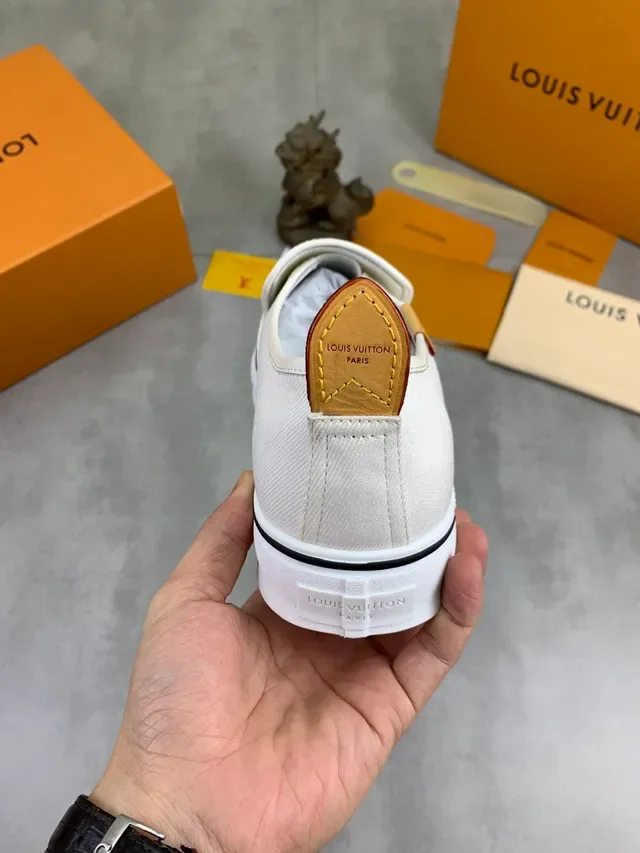 Louis Vuitton Tênis Slip-On Branco e Preto de Lona 3