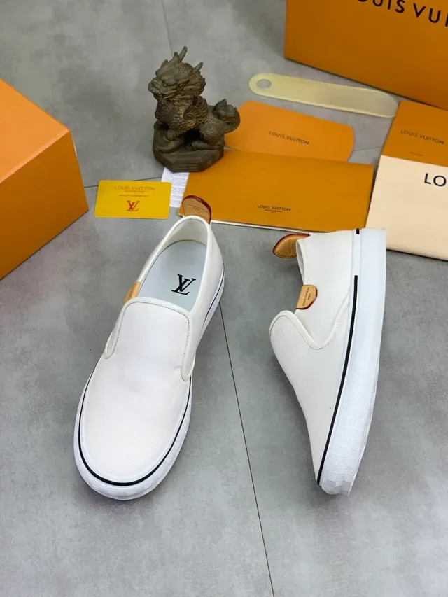 Louis Vuitton Tênis Slip-On Branco e Preto de Lona 5