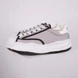 Maison Margiela Gray White Oversized Sculpted Midsole Ribbed Rubber Toe Cap Lifestyle Sneakers
