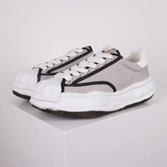 Maison Margiela Gray White Oversized Sculpted Midsole Ribbed Rubber Toe Cap Lifestyle Sneakers 2