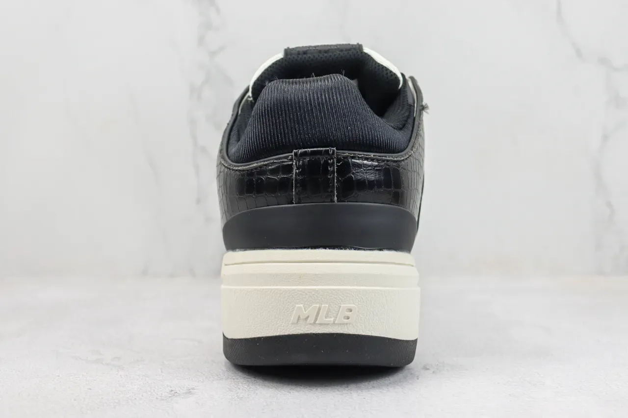 Mitchell & Ness 黑金鳄鱼压纹皮革 白色侧边 厚底鞋 9