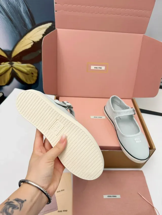 Miu Miu Mary Jane Cinza Bege Lona Sola de Borracha Off-White 2