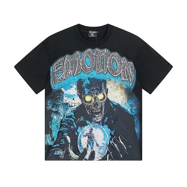 Camiseta Mixed Emotion preta e azul com estampa gráfica e ilustração de terror 2