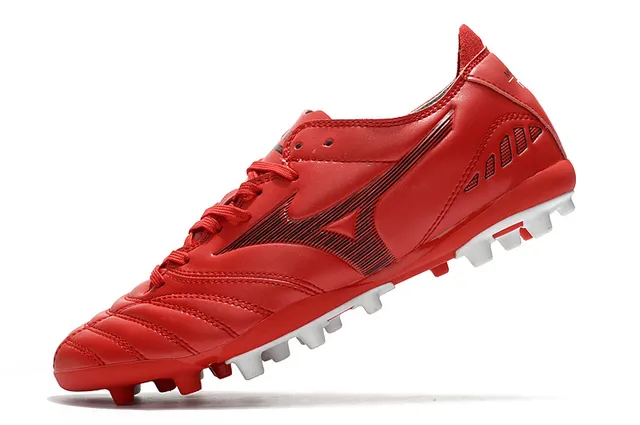 Mizuno লাল সাদা চামড়ার মতো উপরের সেলাই প্যানেল নির্মাণ ফার্ম-গ্রাউন্ড ফুটবল জুতা 3