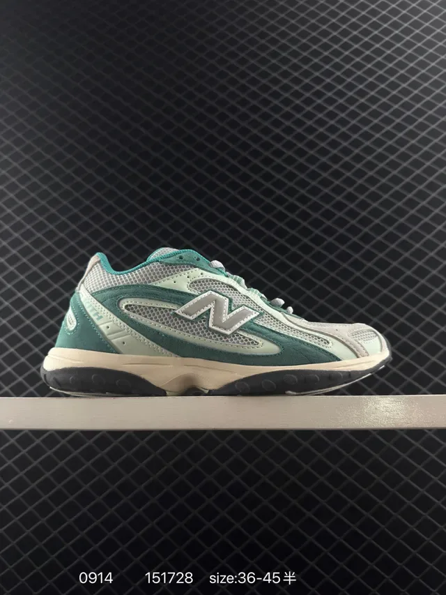 New Balance 204L लो-टॉप पतली सोल लाइफस्टाइल स्नीकर्स 4