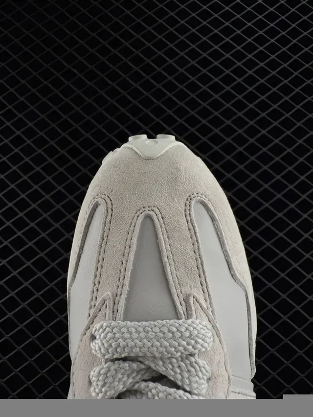 New Balance 327 Cinza claro e branco tênis lifestyle 3