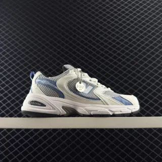 New Balance 530 সাদা এবং নীল চাঙ্কি স্নিকার