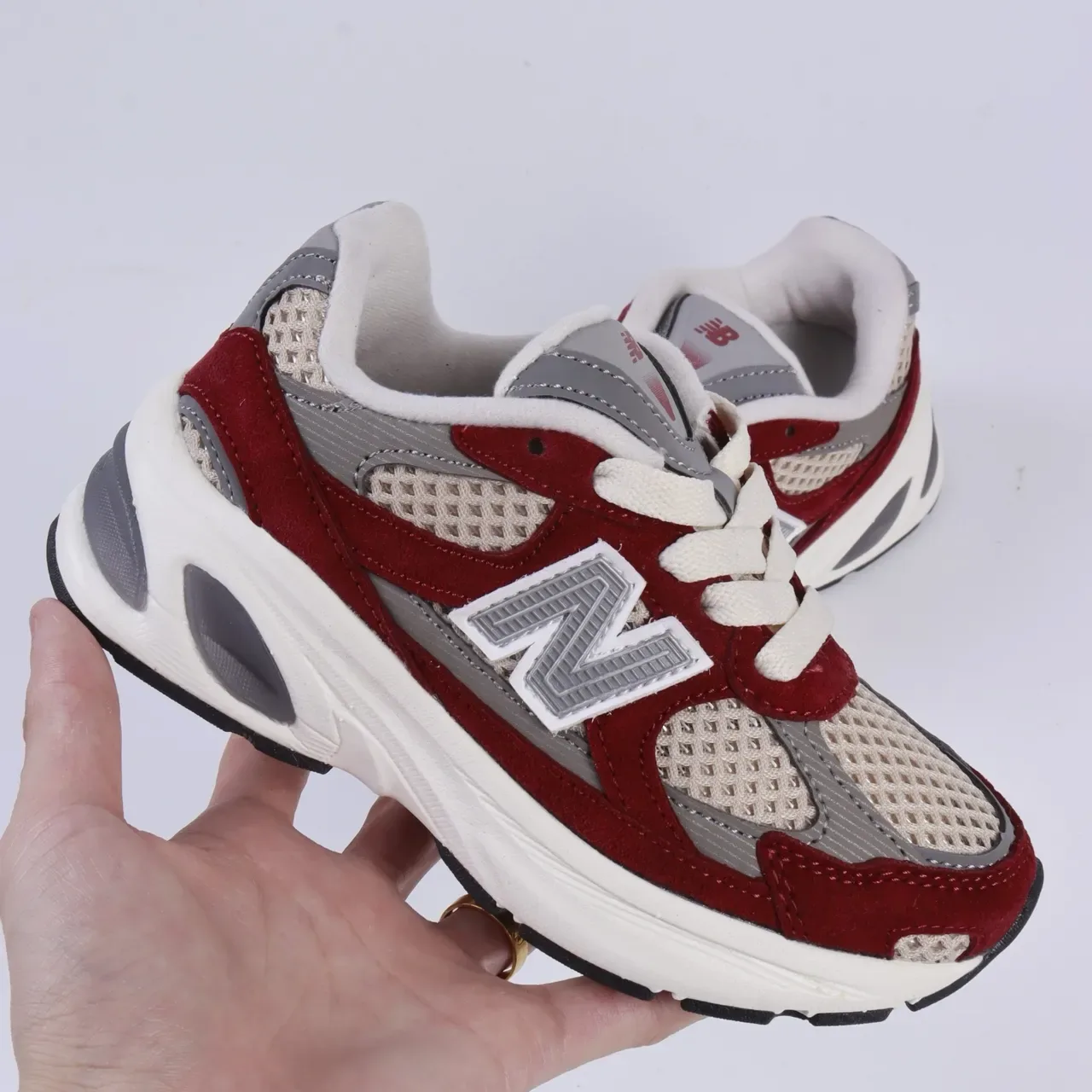 New Balance 9060 حذاء أسلوب حياة أسود وأبيض 4