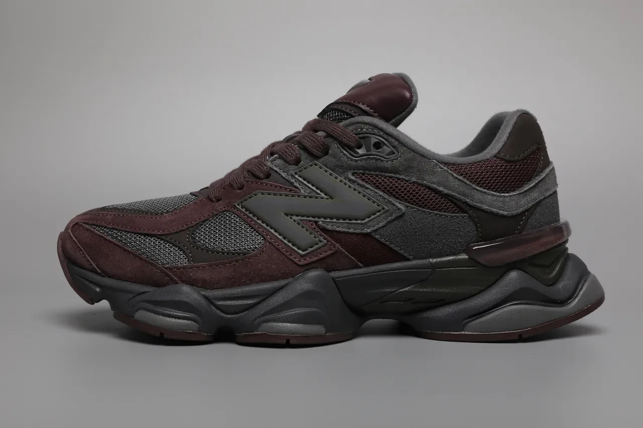 New Balance 9060 Zapatillas Lifestyle Gris y Burdeos 9