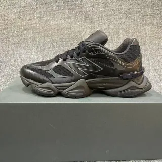 New Balance 9060 Monochromatique Gris Foncé Chaussures Chunky