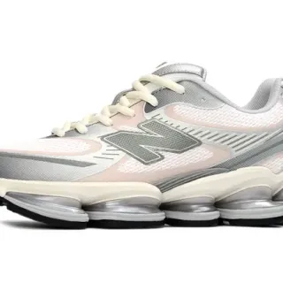 New Balance 9060 柔和粉灰 生活方式运动鞋