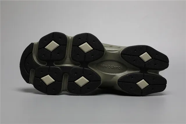 New Balance أخضر عسكري بيج ثخين متعدد الطبقات قاعدة وسطية جزء علوي مختلط من جلد مخمل وشبك أحذية رياضية أسلوب حياة 6
