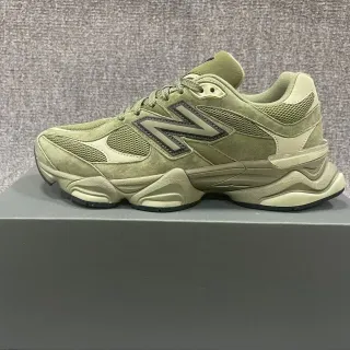 New Balance 军绿色 米色 雕塑鞋底 网布和麂皮覆盖 厚底运动鞋
