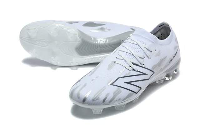 New Balance Furon Blanc Gris Coupe-Basse Collet Ajusté à la Chaussure Terrain Ferme Chaussures de Football 6
