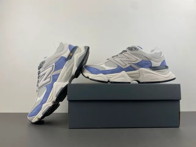 New Balance أحذية رياضية رمادية وزرقاء بتصميم شبكي ومخمل مع طبقة زائدة كثيفة 14