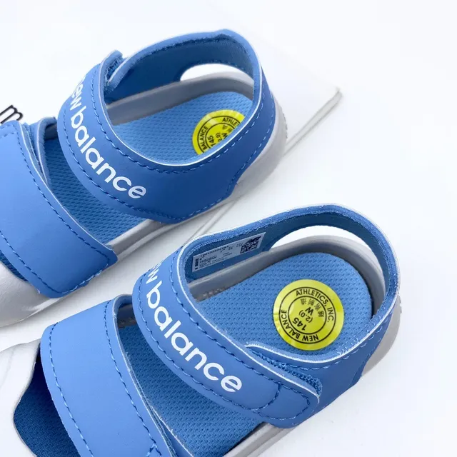 New Balance صندل كاجوال أرجواني أبيض مع حزامين فيلكرو إغلاق غطاء إبهام مدور 20